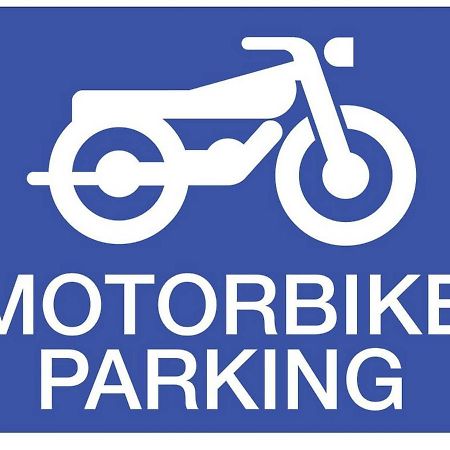 カルロヴァッツApartmant Sandra - Big Terace And Free Parkingアパートメント エクステリア 写真