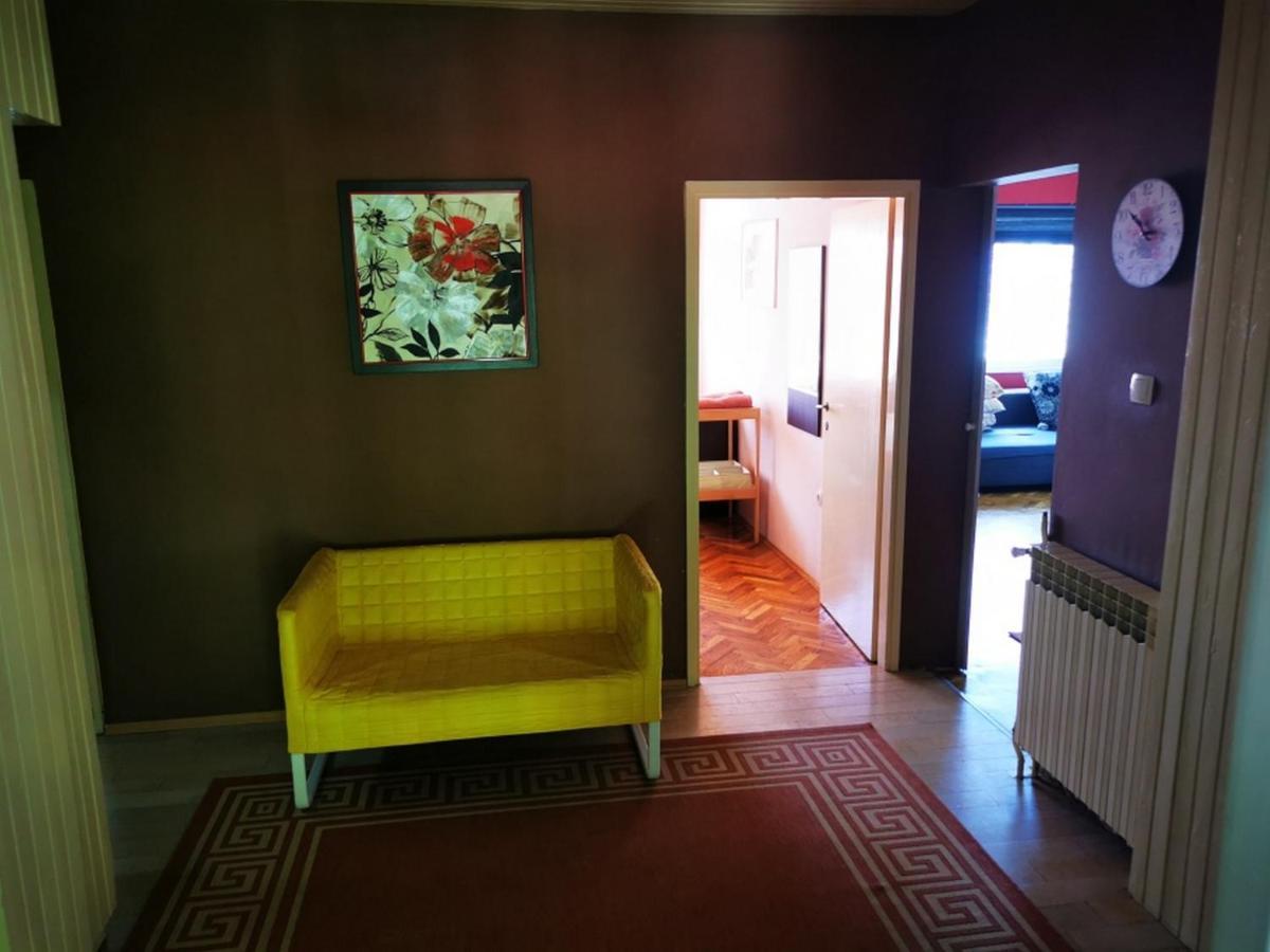 カルロヴァッツApartmant Sandra - Big Terace And Free Parkingアパートメント エクステリア 写真